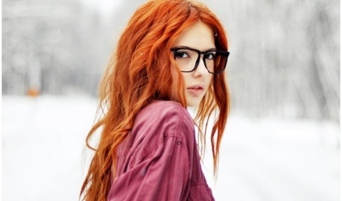 Милые девушки с огненно-рыжими волосами (30 фото)