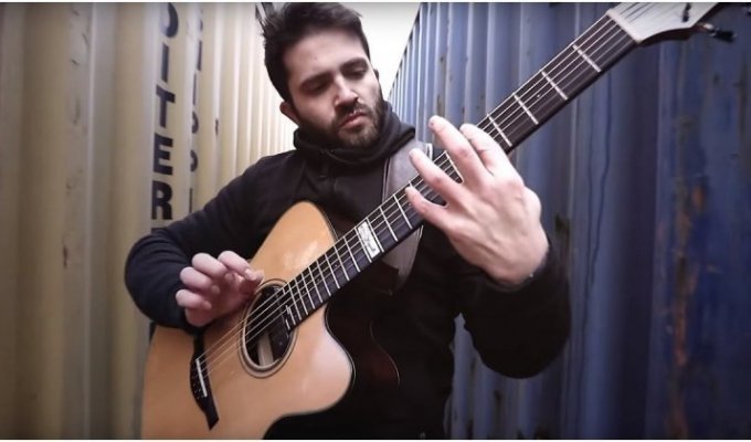 Хиты «The Prodigy» на акустической гитаре (1 фото + 2 видео)