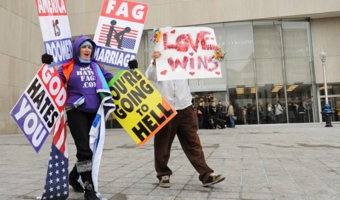 Вашингтон начал регистрировать гомосексуальные браки (15 фото)