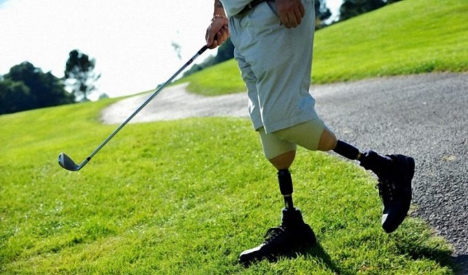 Открытый турнир по гольфу для инвалидов в ЮАР (10 фото)
