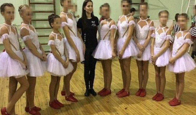 Детский преподаватель танцев из Санкт-Петербурга снялась в порно (4 фото)