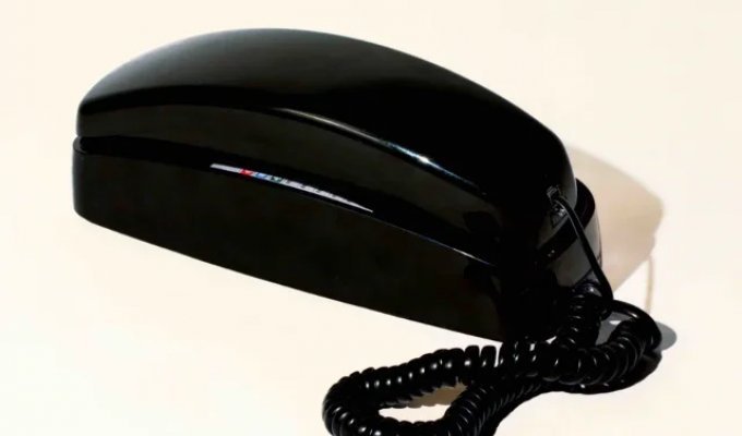 Проводной телефон нового поколения (4 фото)