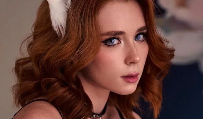 Sweetie Fox стала «Самой популярной любительской моделью» на премии Pornhub Awards (10 фото)