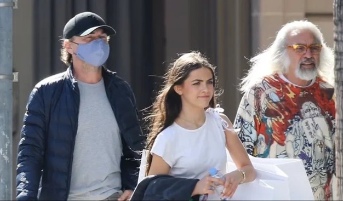 DiCaprio’s Niece: From Two-State Police Search to Shopping at Prada Together (11 photos)