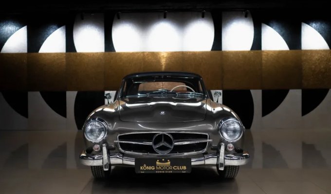 Родстер Mercedes-Benz 190 SL 1958 года выставили на продажу в Москве за 250 тысяч долларов (27 фото)