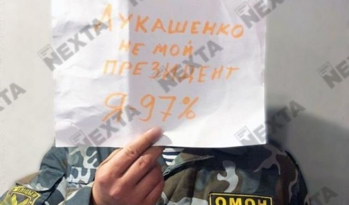 Военные и врачи Беларуси начали флешмоб против Александра Лукашенко (15 фото)
