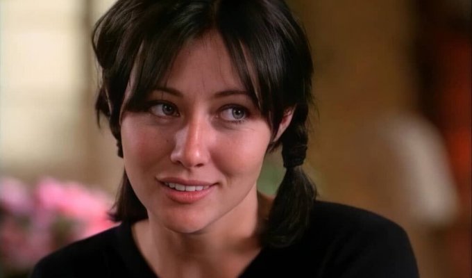 Shannen Doherty: the path from scandalous fame to fatal illness (10 photos)