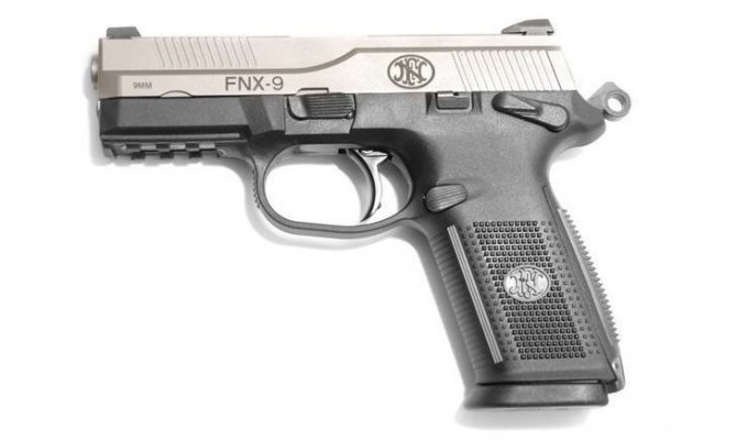 Top 10 best 9mm pistols in the world (10 photos)
