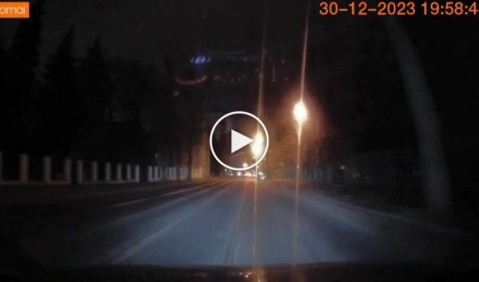 Момент прилета в Харькове по отелю Kharkiv Palace попал на камеру
