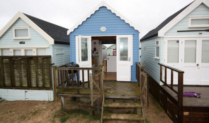 Пляжный домик в Великобритании за 250 000 фунтов стерлингов (12 фото)