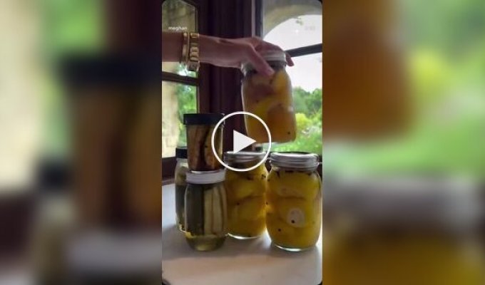 В сети обсуждают очередной кулинарный шедевр от Меган Маркл