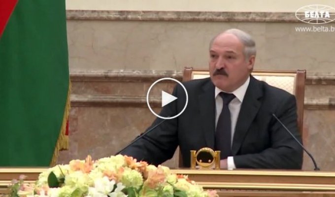 Лукашенко о причинах розвала Украины (майдан)