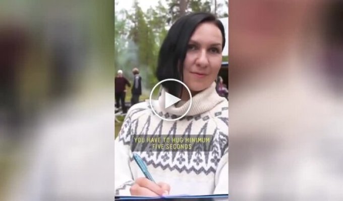 В Финляндии защитники природы провели чемпионат по обниманию деревьев