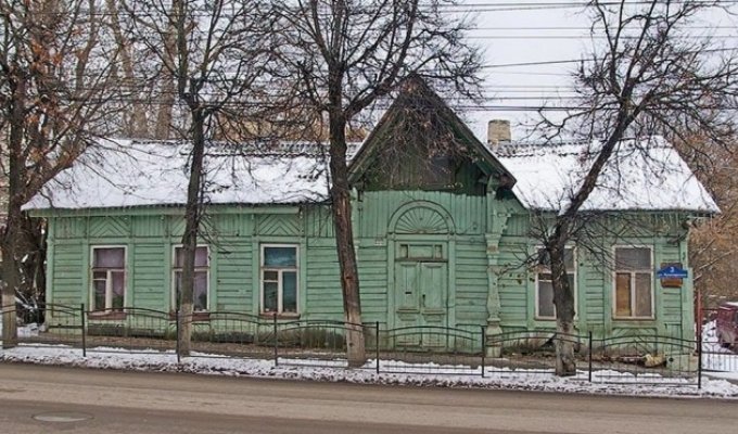 В Калуге было снесено старинное здание 1910 года (5 фото)