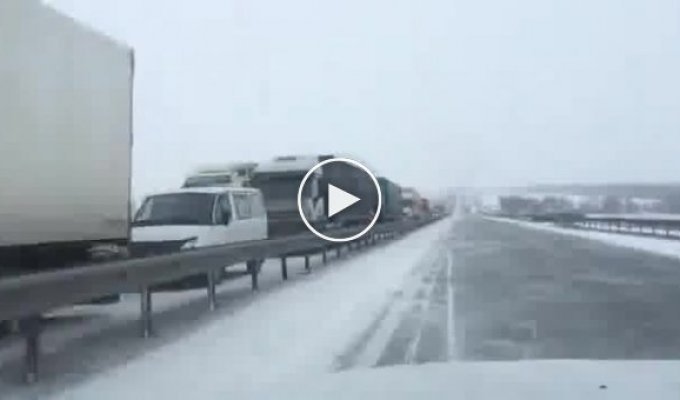 Пробка на выезде в Краснодарский край
