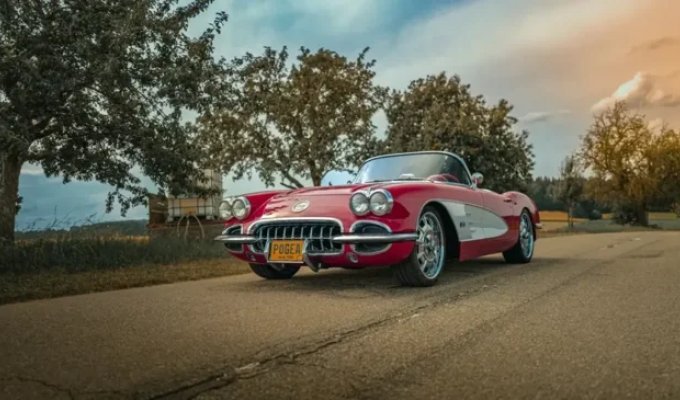 В Европе собрали новый Chevrolet Corvette первого поколения из остатков старых спорткаров (12 фото)