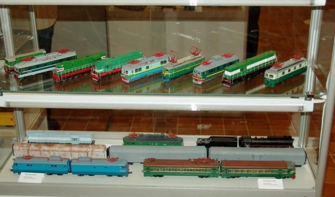 Советские и Российские модельки поездов (35 фото)