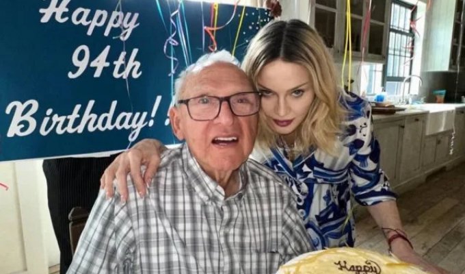 Мадонна показала отца Сильвио Чикконе в день его 94-летия (5 фото + видео)