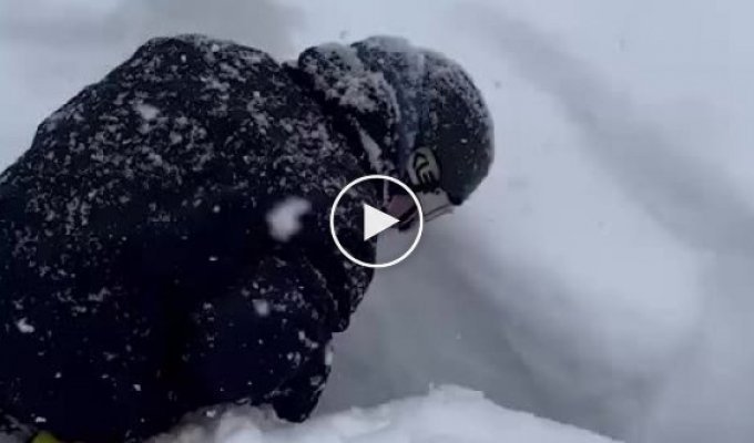 В Сочи сноубордисты спасли мальчика, который полчаса провёл в снежном плену