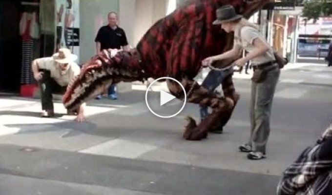Динозавр в Мельбурне