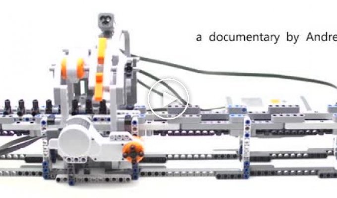 Необычная конструкция из Лего
