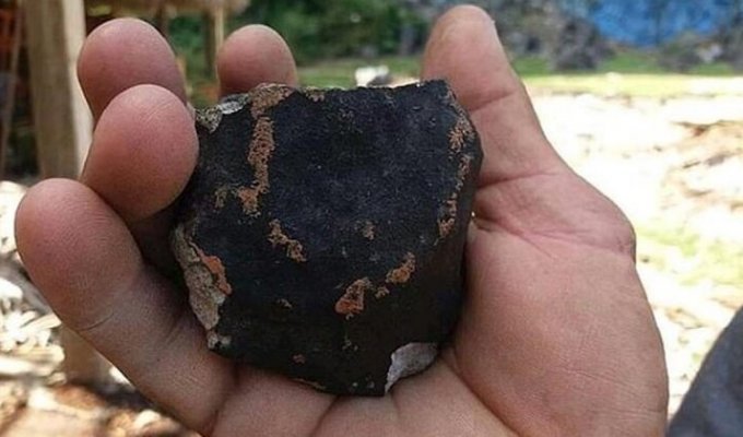 В небе над Кубой взорвался метеорит (10 фото + 1 видео)