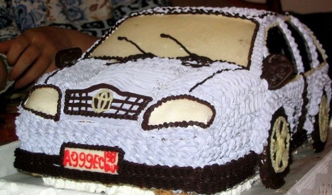 Торт для автолюбителей (4 фото)