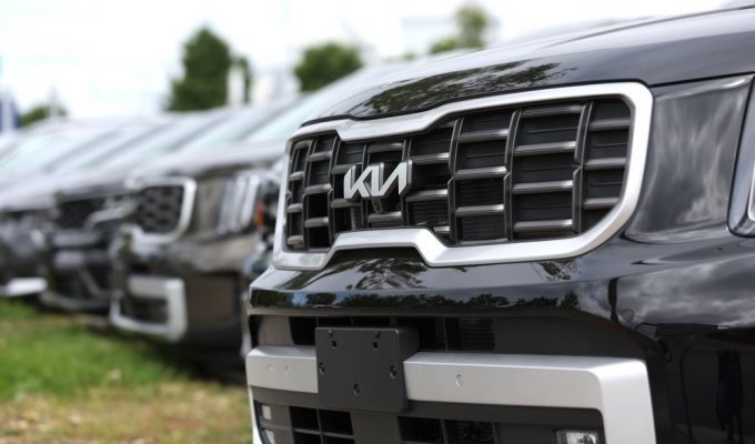 Kia объявила об отзыве автомобилей из-за возгорающихся сидений (1 фото)