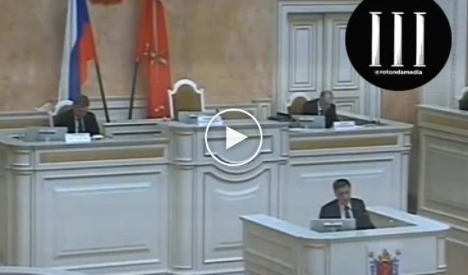 Спикер парламента Петербурга Вячеслав Макаров рассказал о новом лекарстве от вируса