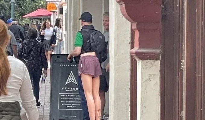 Показалось:  25+ смешных фото, на которые стоит взглянуть дважды, чтобы понять,  а что тут происходит? (27 фото)