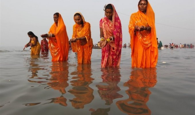Миллионы человек отметили праздник Макар Санкранти в Индии (6 фото)