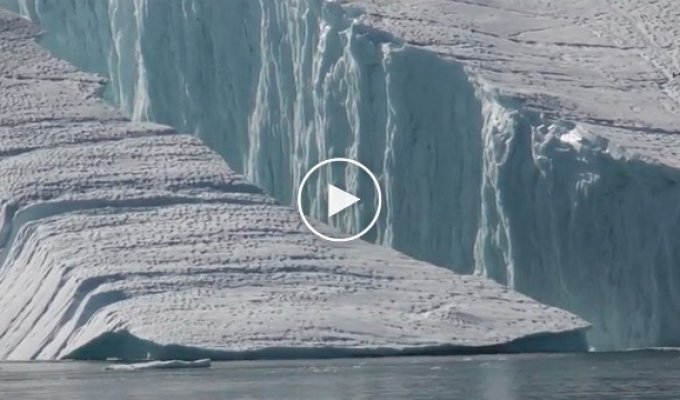 Как ломаются гигантские айсберги