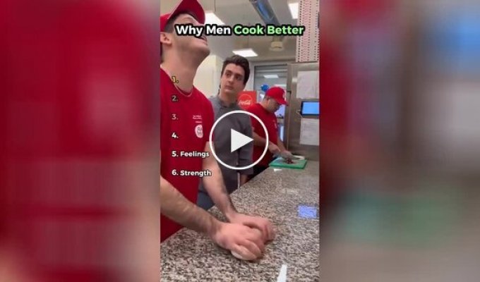 На видео сняли шесть причин, почему кухня считается женским местом