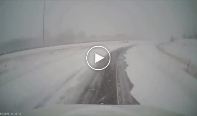 Highway, snowstorm, poor visibility, what could go wrong
