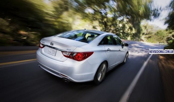 Hyundai начинает продажу Sonata с 2-литровым турбированым двигателем (10 фото)