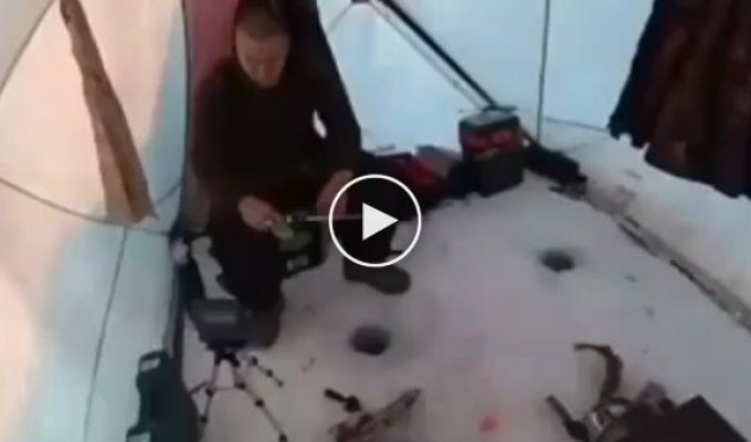 Активный клёв на зимней рыбалке