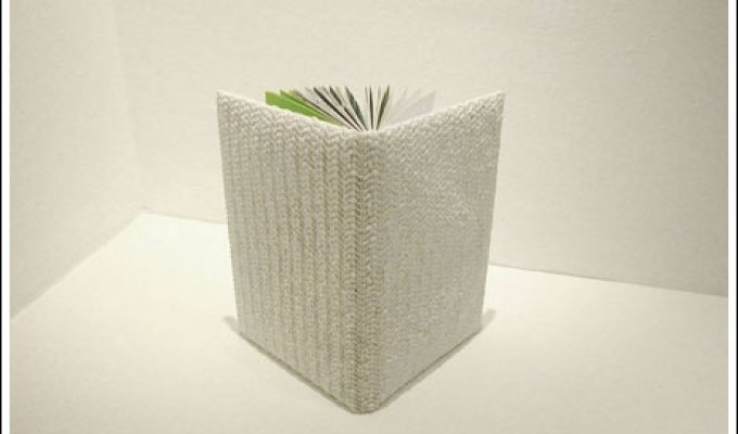 Книга из травы (4 фото)