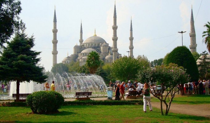Стамбул. Sultanahmet Camii. Она действительно голубая! (52 фото)