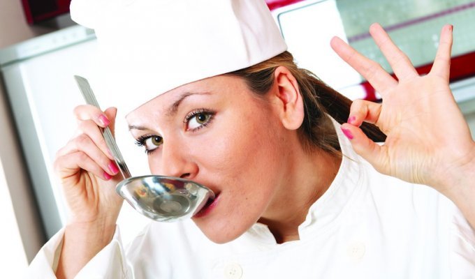 Безумные кухонные устройства для самых увлечённых кулинаров (10 фото)