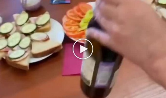 An interesting way to open a bottle of wine without a corkscrew