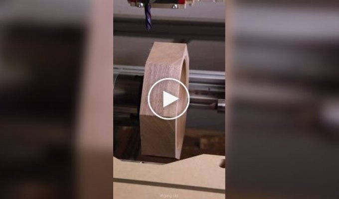 3D milling of a wooden bowl