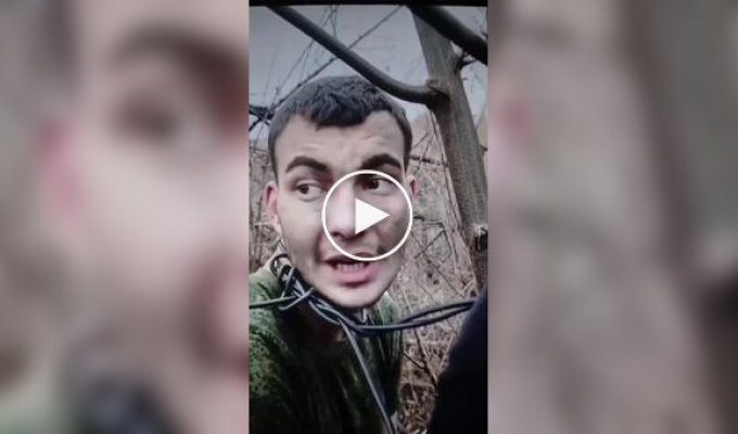 Russian military punished a fellow soldier: tied him to a tree with metal wire and left him to die