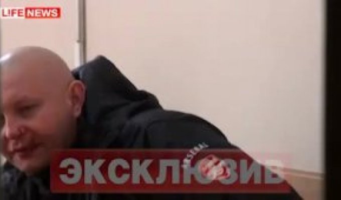 Верующий таксист протаранил много машин в Москве