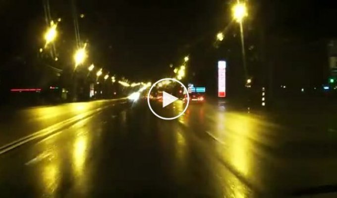 Серьезное ДТП по неопытности автора на мокрой дороге (маты) (1:00)