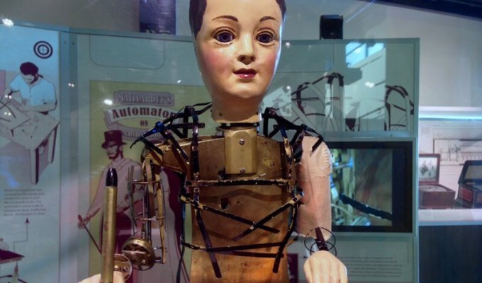 Кукла-автомат Анри Маярде, предшественник роботов (6 фото)