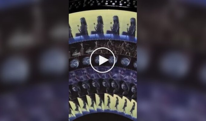 «Живая» пластинка по мультфильму «Кошмар перед Рождеством»