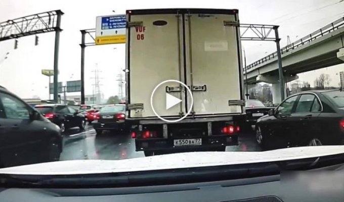 Ограбление в пробке на Ленинградском шоссе