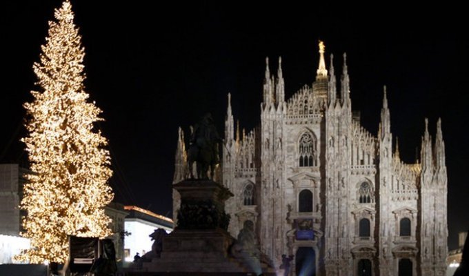 Фестиваль света в Милане (16 фото)