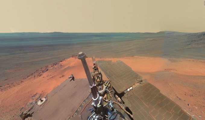 Качественная панорама Марса (фрейм)