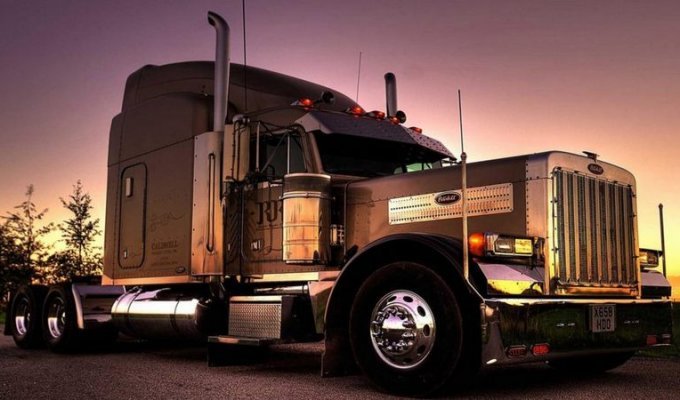 Американские грузовики, «рожденные» для того, чтобы бороздить бескрайние просторы (11 фото)